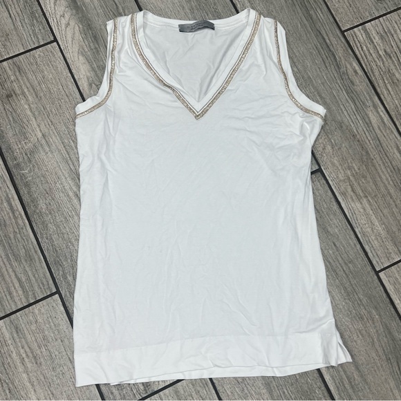D. Exterior white vneck beaded and gold lurex tank NWOT retail $170 Italy - Picture 2 of 10